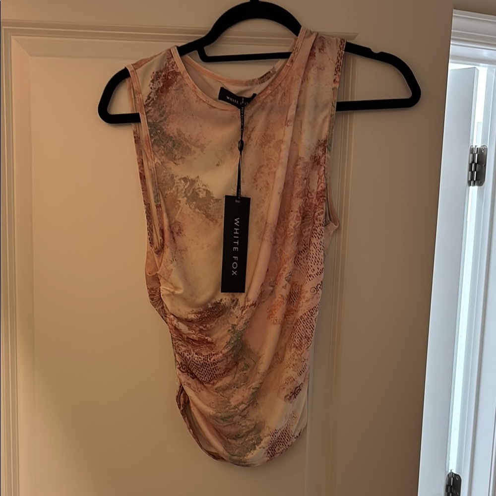 NEVER WORN WHITE FOX TOP